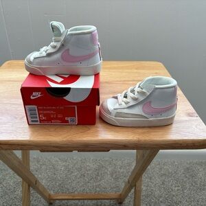 Nike Kids Blazer Mid 77 Sneaker